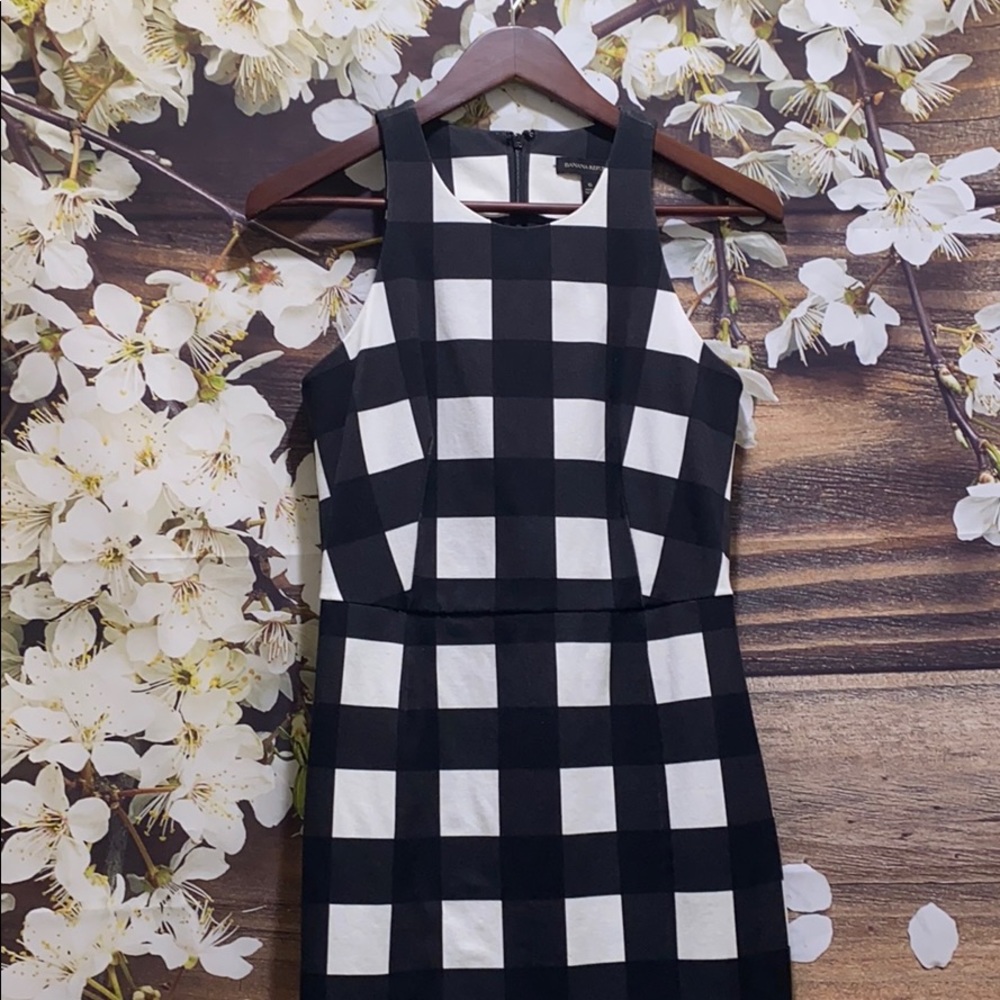 BANANA REPUBLIC Sleeveless Stretch Dress